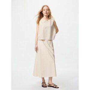 NWOT Uniqlo Linen Blend Skirt in Beige